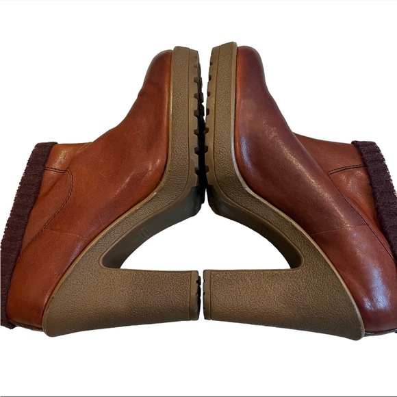 Coach Brown Laurette Leather Sweater Knit Boots, Sz 6.5 - Picture 9 of 15